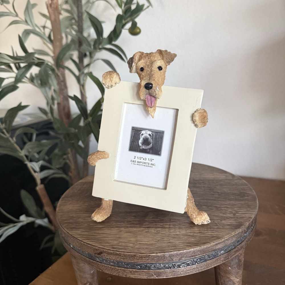 E&S Imports Airedale Terrier Dog Photo 3D Picture Frame 2.5x3.5 Resin Figurine